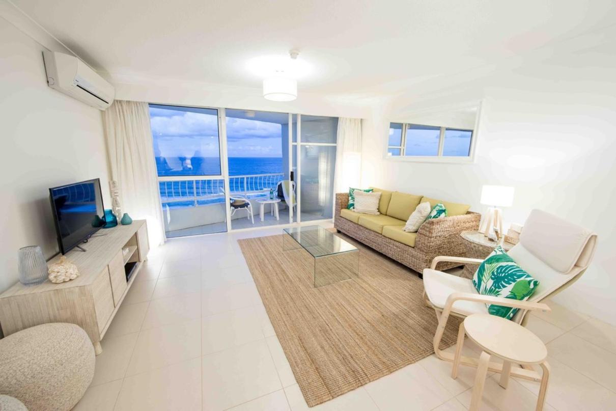19Th Avenue On The Beach Gold Coast Buitenkant foto