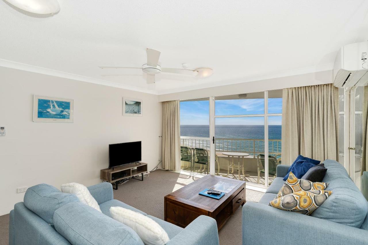19Th Avenue On The Beach Gold Coast Buitenkant foto